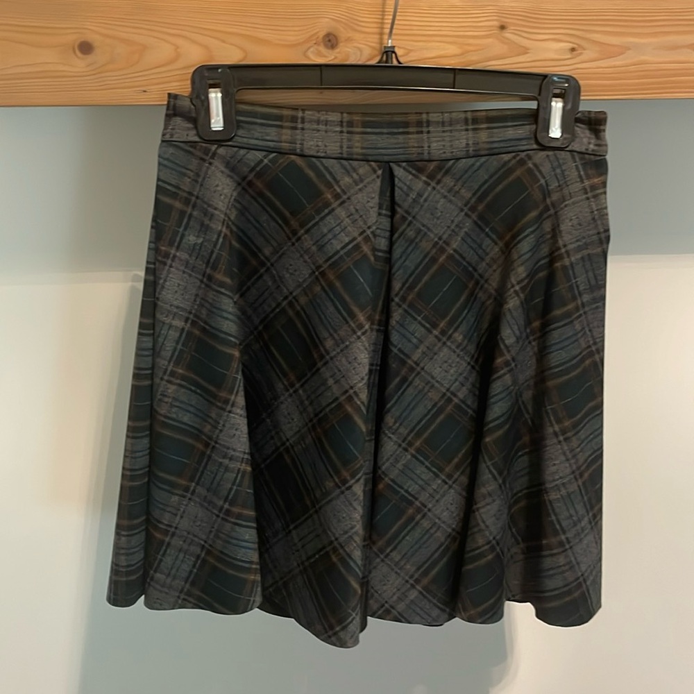 Green tartan skirt